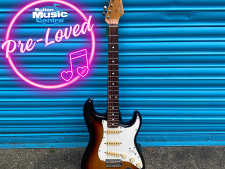 (Pre-Loved) Fender Japanese E-Series 1986 MIJ Stratocaster in Sunburst Inc. Hardcase on Sale