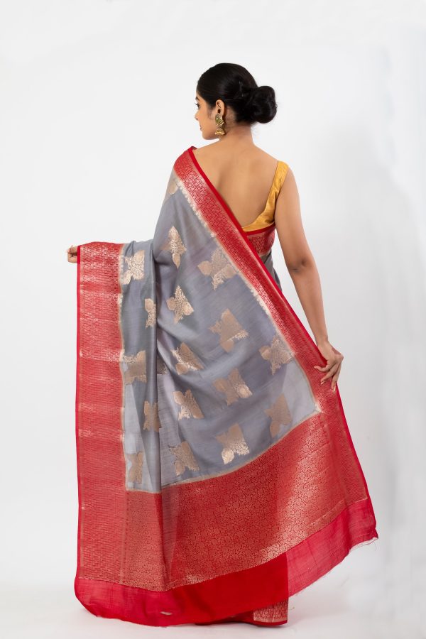 Grey Chiniya Silk Saree with buta and contrast border on Sale