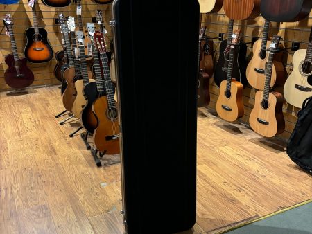 (Pre-Loved) Bass Hardcase Hot on Sale