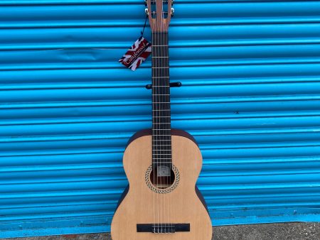 Tanglewood Enredo Madera EM E2 Classical Guitar W  Gig Bag Supply