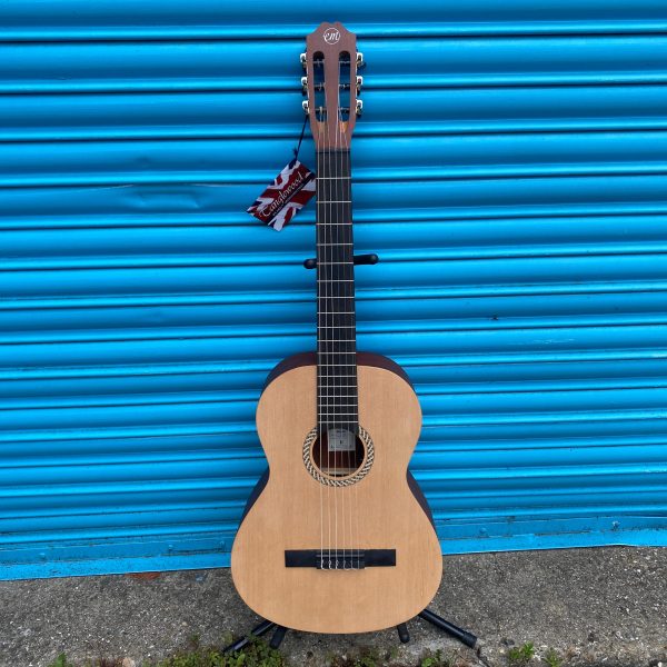 Tanglewood Enredo Madera EM E2 Classical Guitar W  Gig Bag Supply