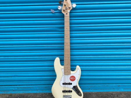 Squier Affinity 5 String Bass Guitar For Discount